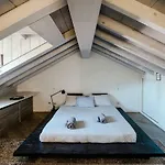 Sailer Loft - The House Of Travelers Lejlighed *
