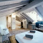 Sailer Loft - The House Of Travelers Lejlighed