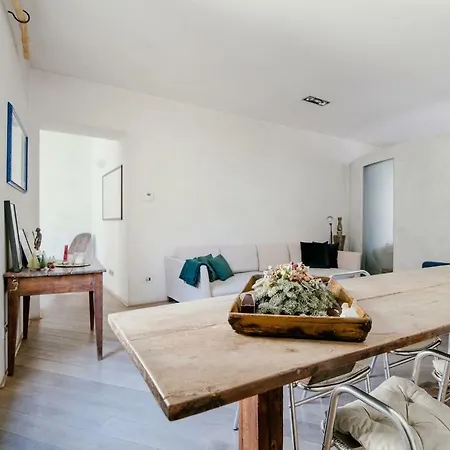 Sailer Loft - The House Of Travelers *