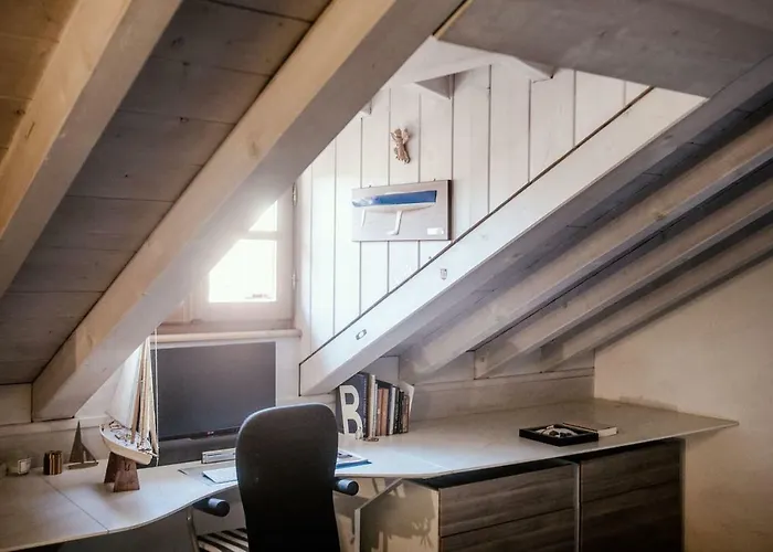 דירה Sailer Loft - The House Of Travelers קומו