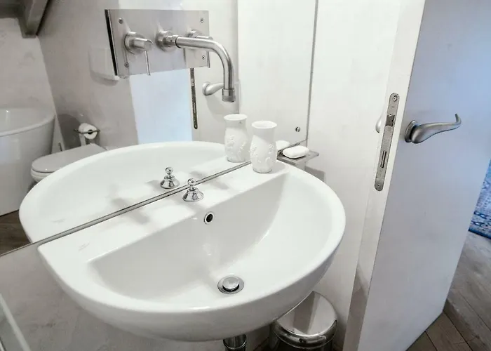 Sailer Loft - The House Of Travelers *