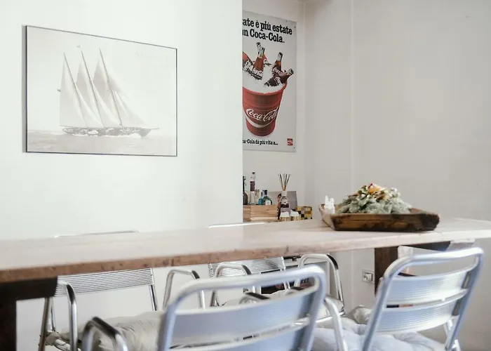 Sailer Loft - The House Of Travelers דירה קומו